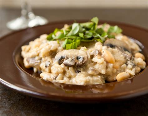 Gourmet Mushroom Risotto Elegance