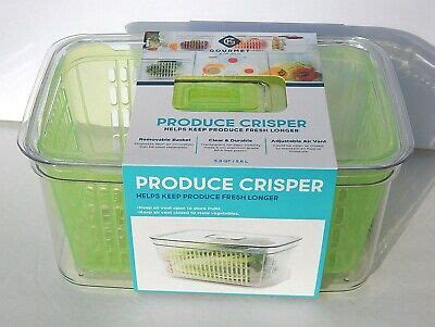 Freshness Guaranteed: Gourmet Kitchen's Produce Crisper Keeps Goods Crisp