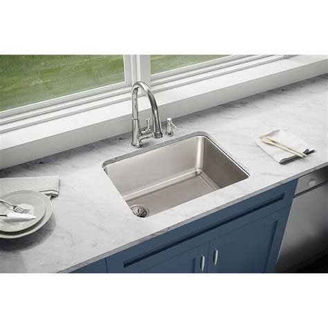 Amp Up Your Kitchen Style with Luxurious Gourmet Sinks for the Ultimate Culinary Experience