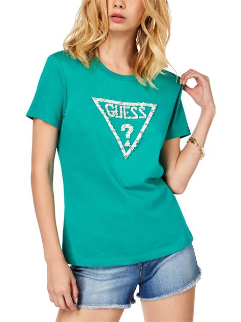 Go Green in Style with our Graphic Tees Collection