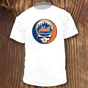 Rock your style with Grateful Dead Mets Shirt