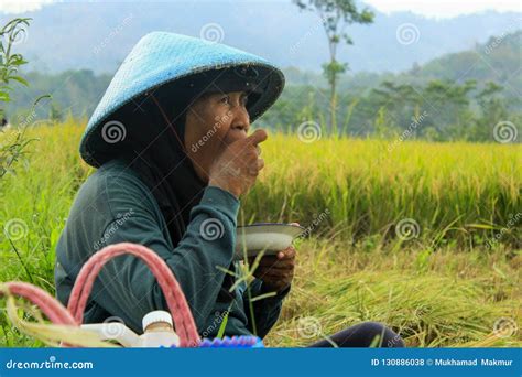 Perasaan yang Timbul Ketika Mengucapkan Terima Kasih di Indonesia