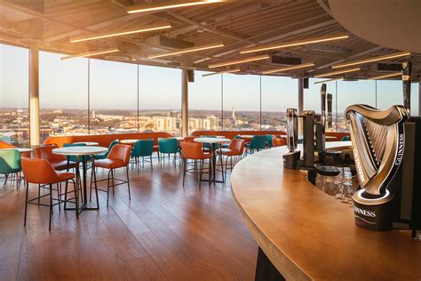 Gravity Bar Guinness