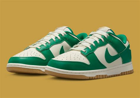 Green Dunks