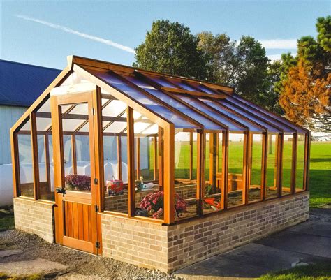 Choosing the Right Greenhouse Durability
