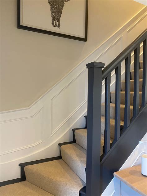 Greige Stair Panelling: The Latest Trend In Home Design