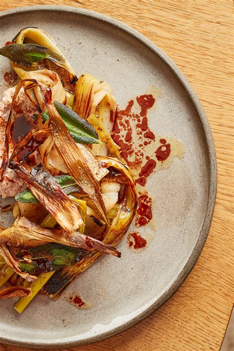 Griddled leeks with walnut tarator