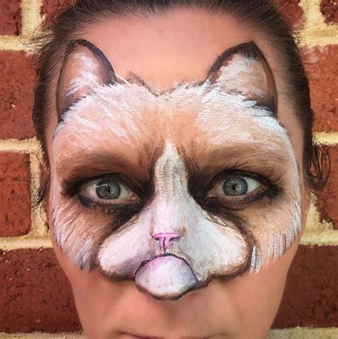 Grumpy Cat Face Paint