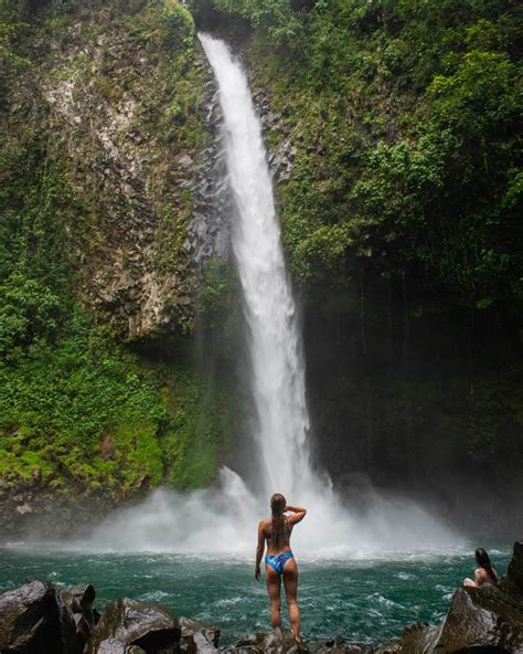 Guide in La Fortuna Waterfall