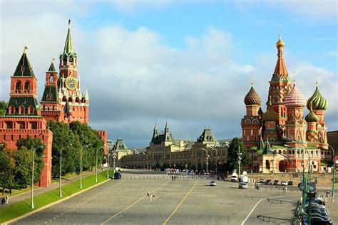 Guide to Private Moscow