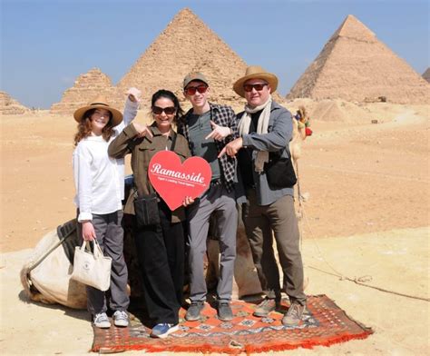 Guides and Interpretation in Cairo