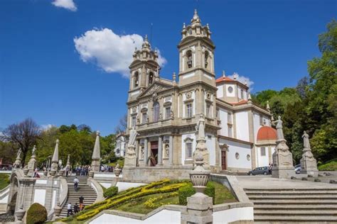 Guimaraes Tour Booking