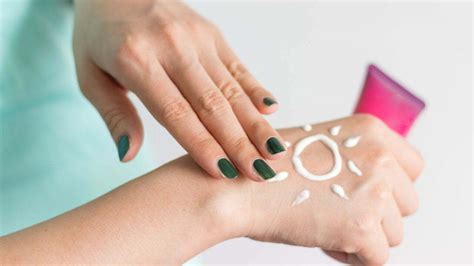 Gunakan sunscreen