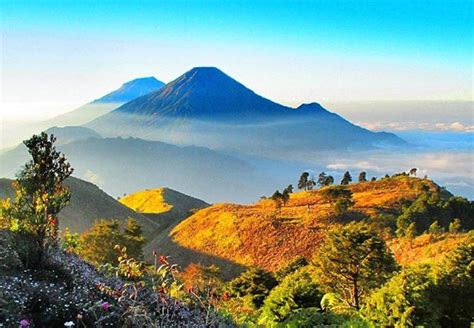 Gunung Dieng