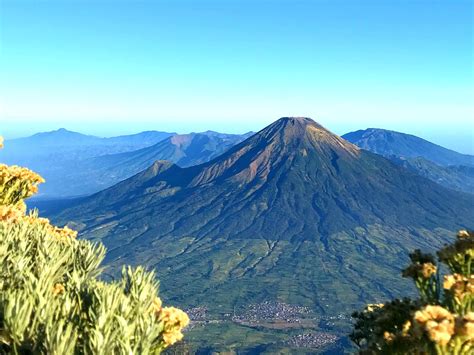 Gunung Sumbing