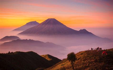 Gunung Sumbing Sumatera