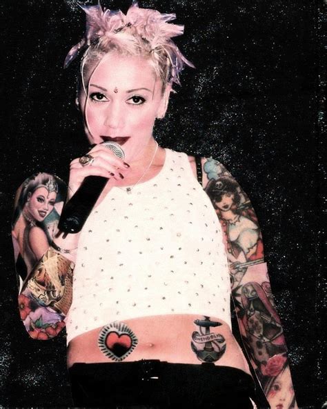 Gwen Stefani Tattoo / Gwen Stefani Pairs a TattooInspired