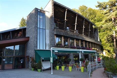 HôTel-Restaurant Le Lac Pavin