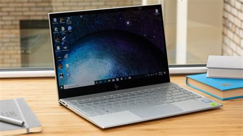 HP Laptops Best Large-Screen Size