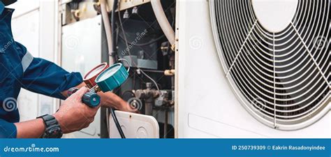 HVAC technician checking system