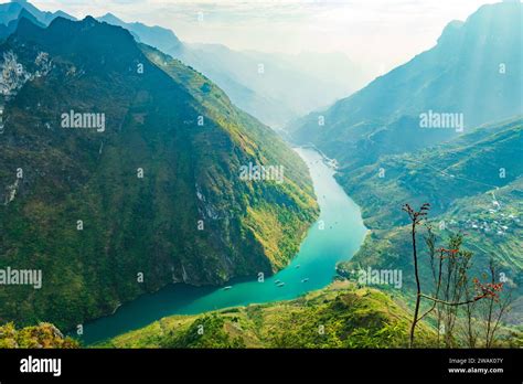 Ha Giang landscape mountains