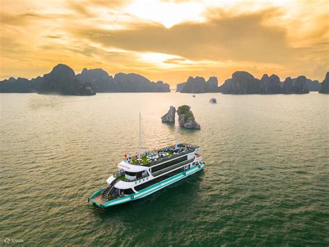 Ha Long Bay Day Tour