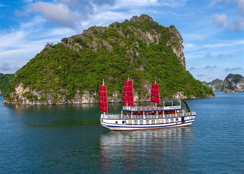 Ha Long Bay Day Two