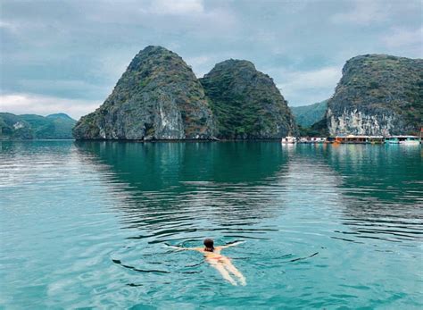Ha Long Bay Swimming
