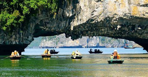 Ha Long Bay Tour Boat