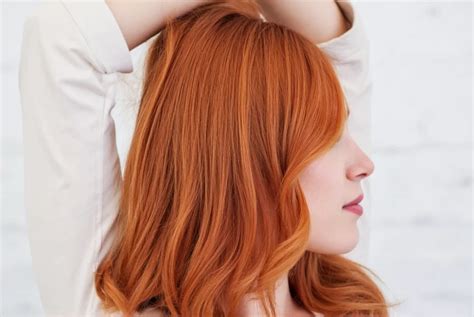 The Science of Color Maintenance: Why Clenditioner is Superior to Regular Shampoo