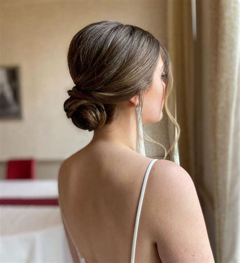Hair Style Low Bun