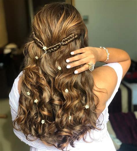 Hair Styles For Party Wear