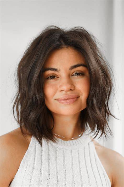 The best haircuts for big, frizzy hair Haircuts for frizzy hair