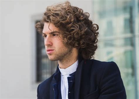 Radiate Confidence and Beauty: Discover the Perfect Hairstyles for Light Skin