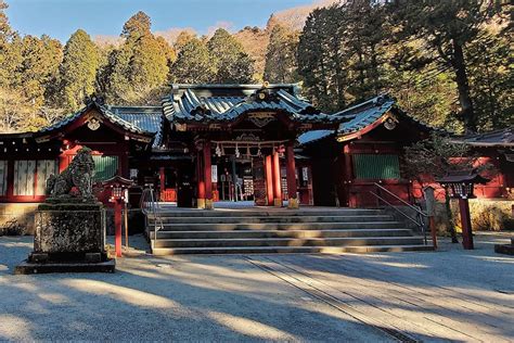 Hakone Shrine