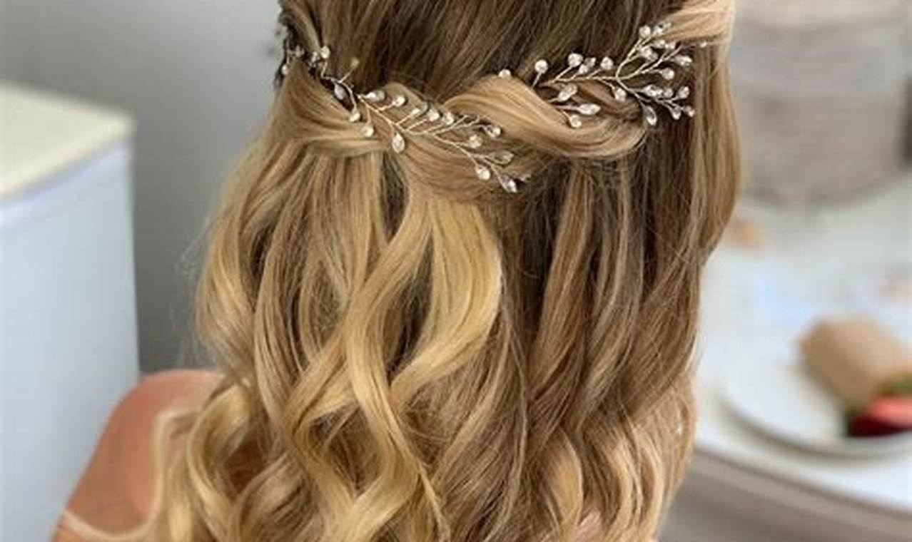 Half-Up Hairstyle with Medium-Length Curls
