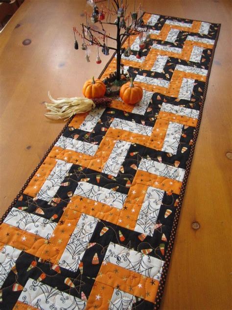 Halloween Table Runner Pattern