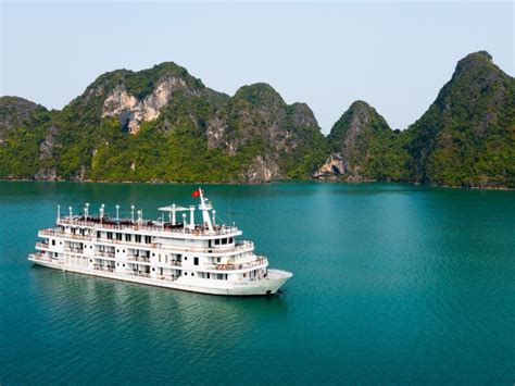 Halong Bay Booking Tips
