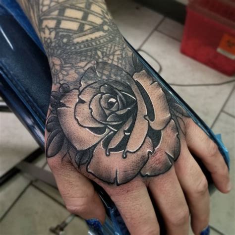 30 Hand Tattoo Designs for Boys and Girls
