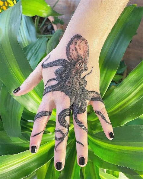 Hand Octopus Tattoo