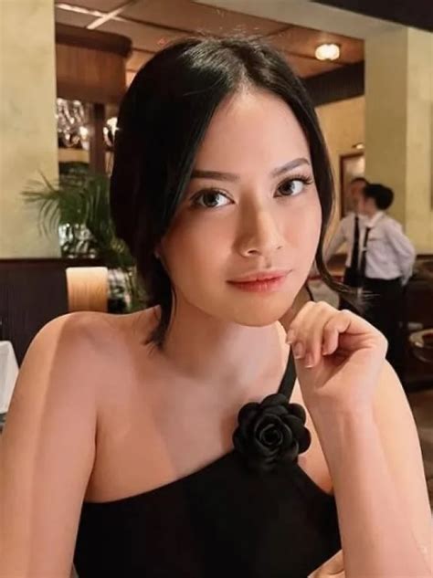 Hanggini Biodata