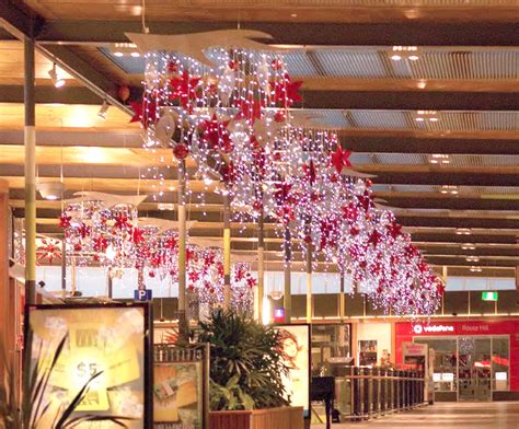 Hanging Christmas Decorations From Ceiling