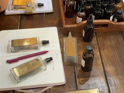 Hanoi Perfume Workshop: A Cleopatra Perfume Review
