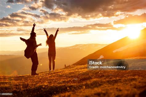 Happy Tourists Sunset