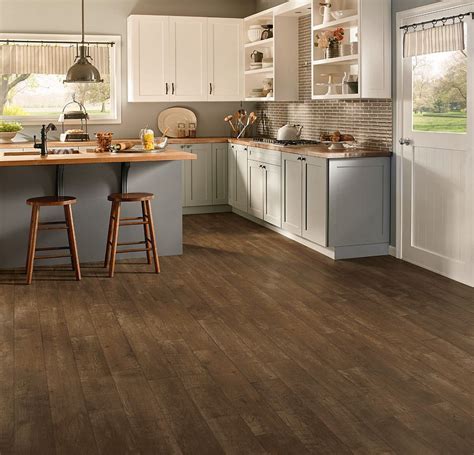 Hardwood Flooring From Flooring America Kitchen arrangement, Flooring, Beautiful kitchens