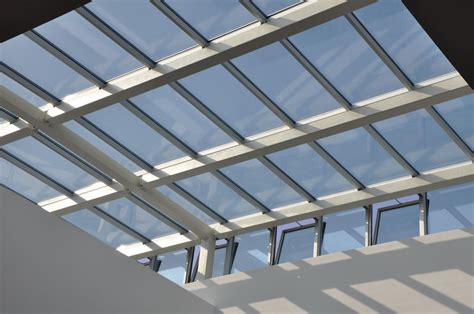 Harga Atap Kaca Skylight - Cara Terbaik Untuk Membuat Ruangan Anda Lebih Terang