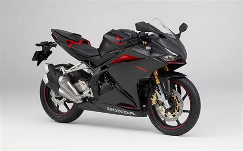 Harga CBR250 2021, Motor Sport yang Terjangkau dan Seksi!