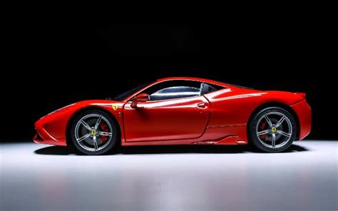 Harga Ferrari 458, Mobil Sport Mungil dengan Performa Terbaik