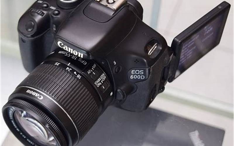 Harga Kamera Canon 600D Bekas 2020