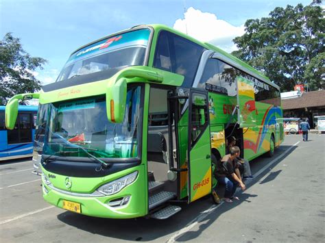Harga Tiket Bus Surabaya-Jakarta Terkini
